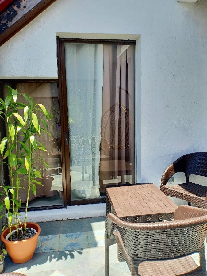 El Castillo Bed And Breakfast Angono Eksteriør bilde