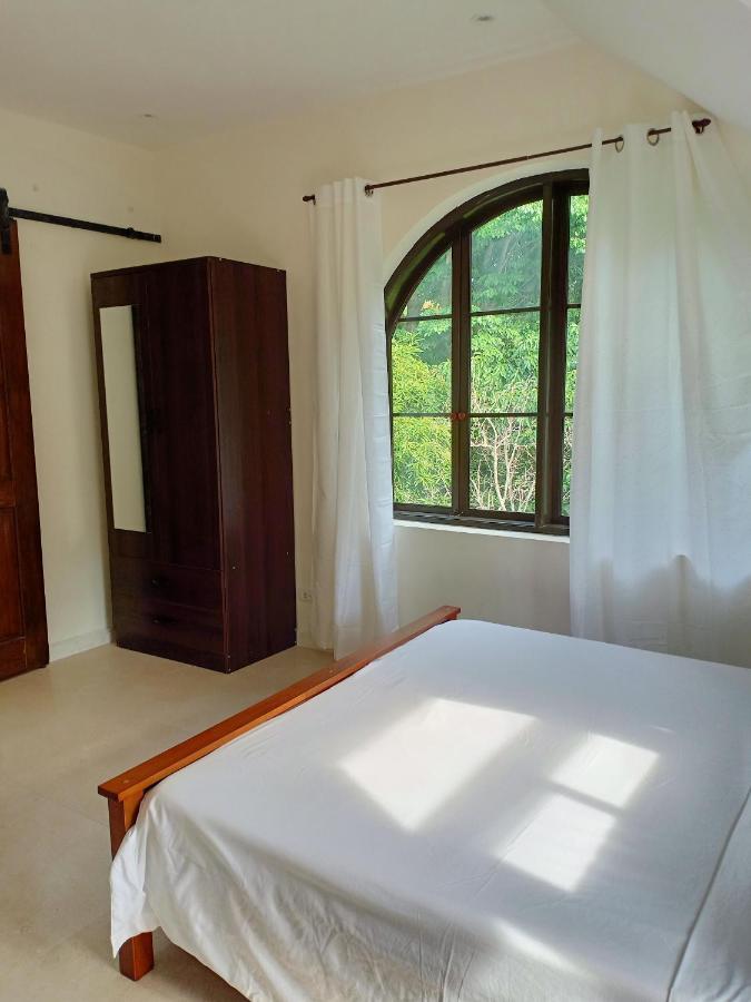El Castillo Bed And Breakfast Angono Eksteriør bilde