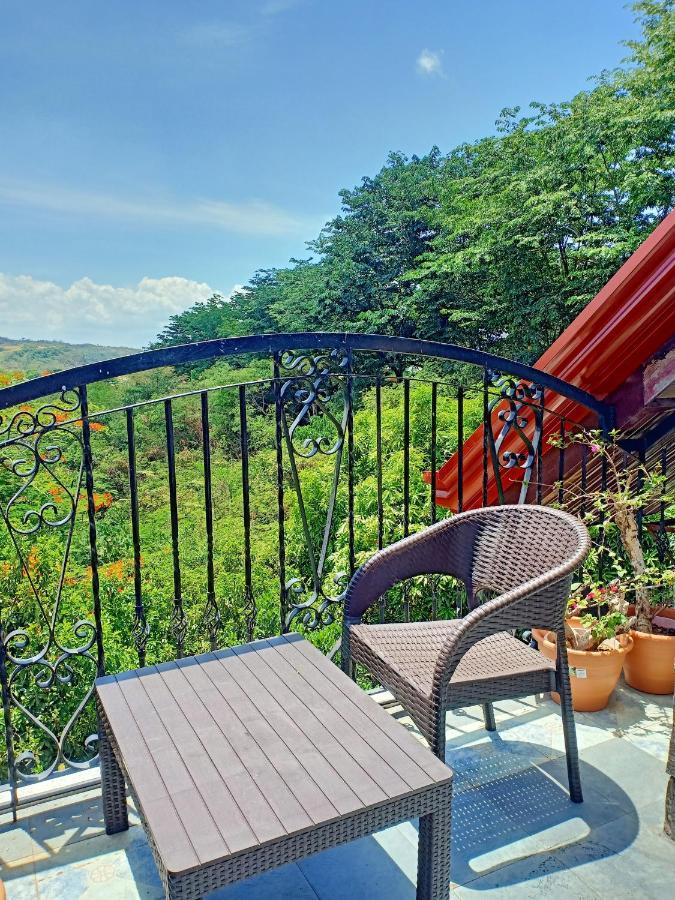 El Castillo Bed And Breakfast Angono Eksteriør bilde