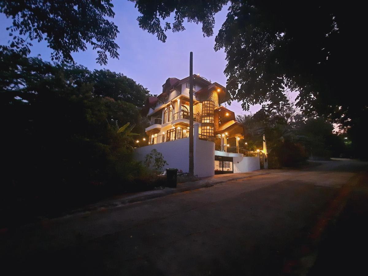 El Castillo Bed And Breakfast Angono Eksteriør bilde